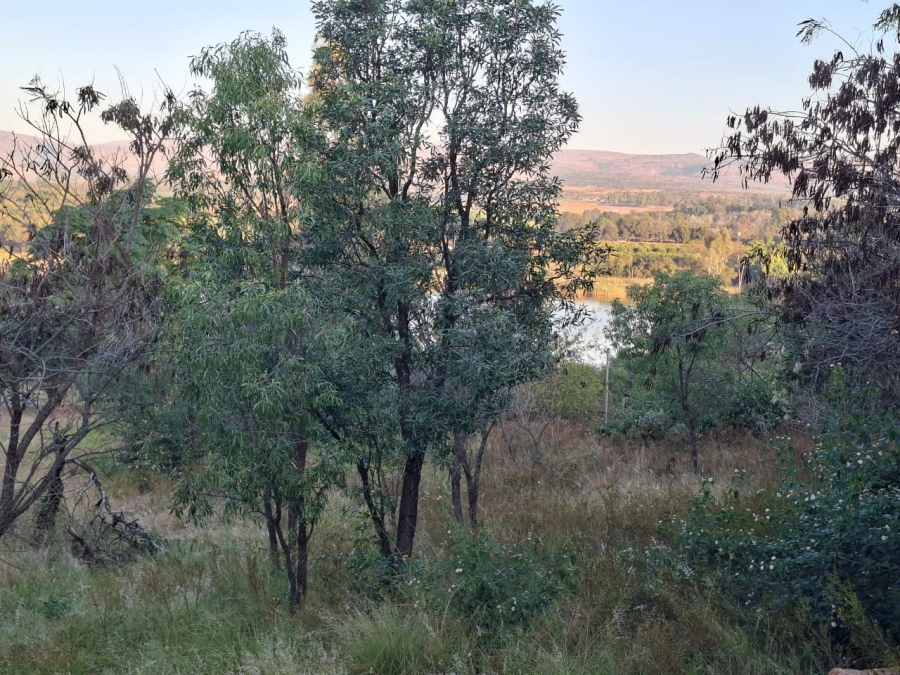3 Bedroom Property for Sale in Buffelspoort Eco Estate North West